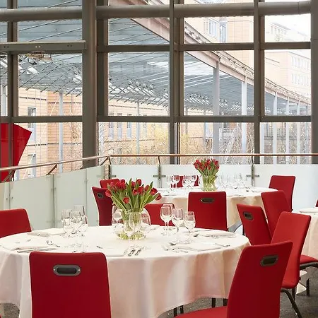 Marriott Cite Internationale 4* ליון