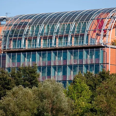 Marriott Cite Internationale Hotel
