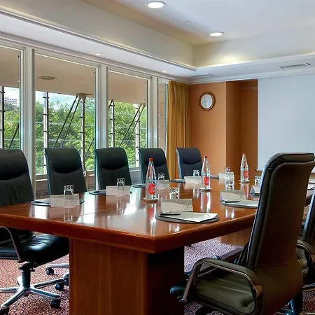 מלון Marriott Cite Internationale