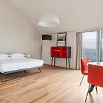 Marriott Cite Internationale Hotel