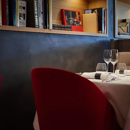 Hotel Marriott Cite Internationale 4*