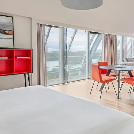 Marriott Cite Internationale 4*