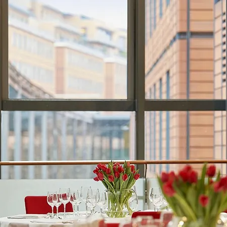 Marriott Cite Internationale 4* Lyon