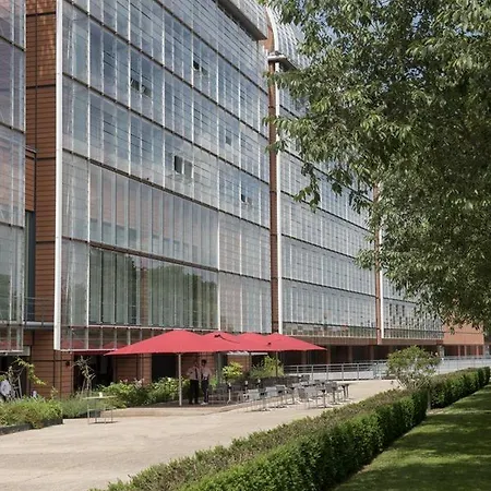 Marriott Cite Internationale 4*