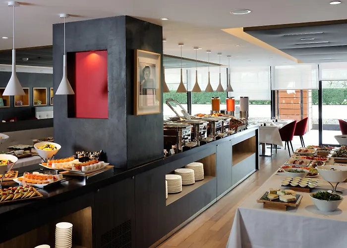 Marriott Cite Internationale Hotel 4*